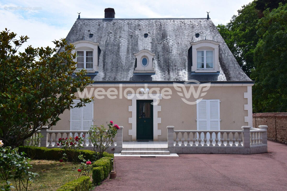 Maison à SAINT-GAULTIER