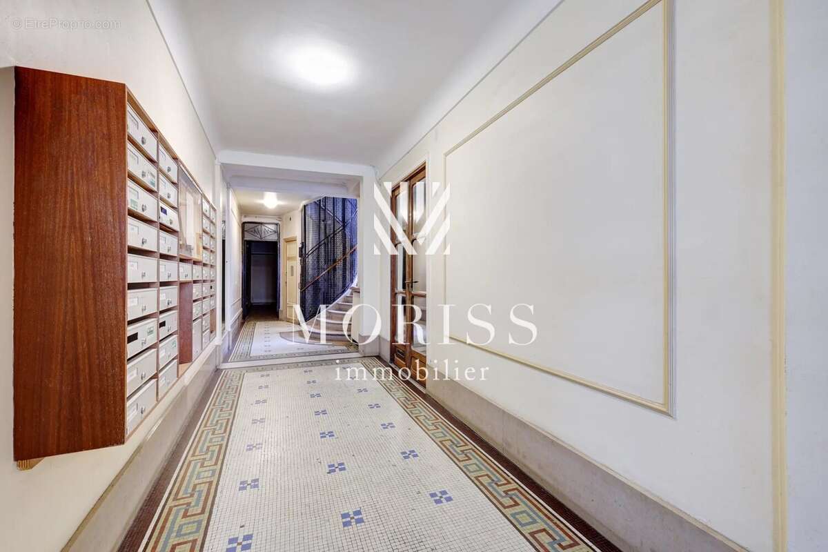 Appartement à PARIS-15E