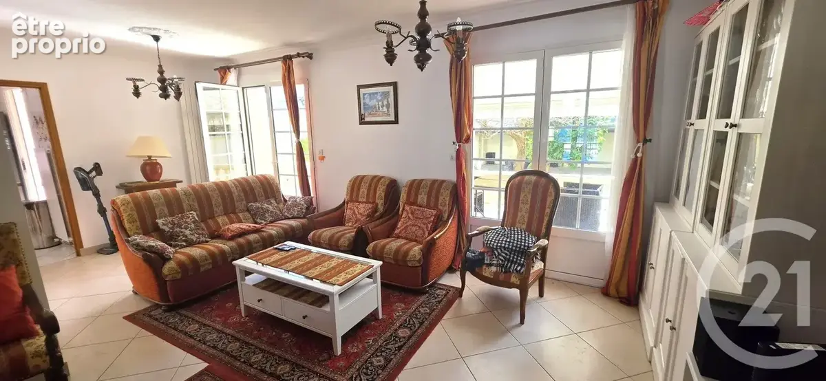 Maison 5 pièces 99 m² à vendre à Saint-Maur-Des-Fosses (94100) - photo 7
