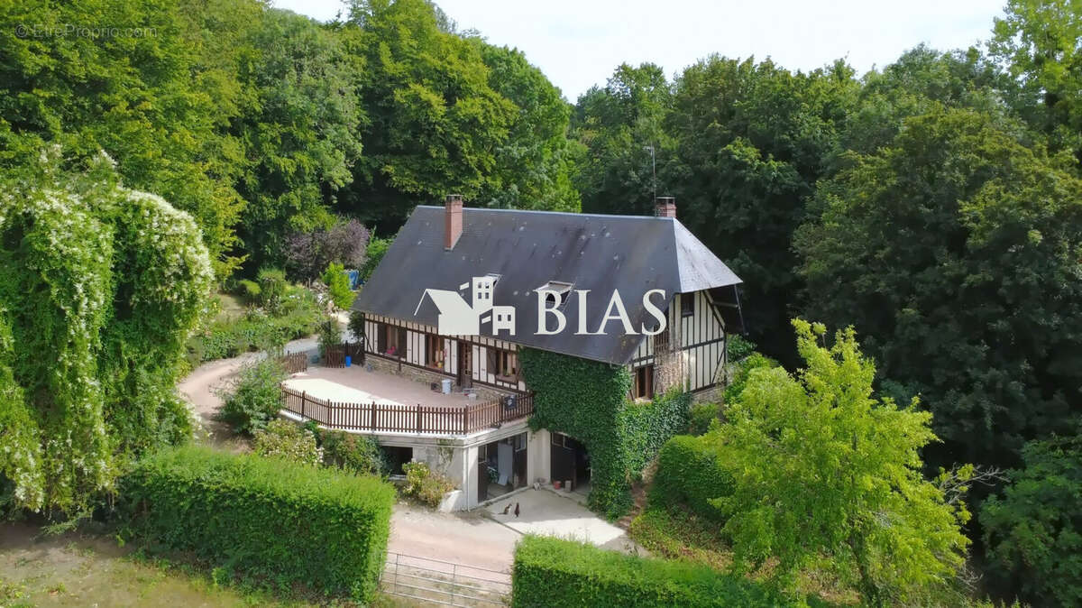 Maison 180 m² à Pont-Audemer  - photo 2