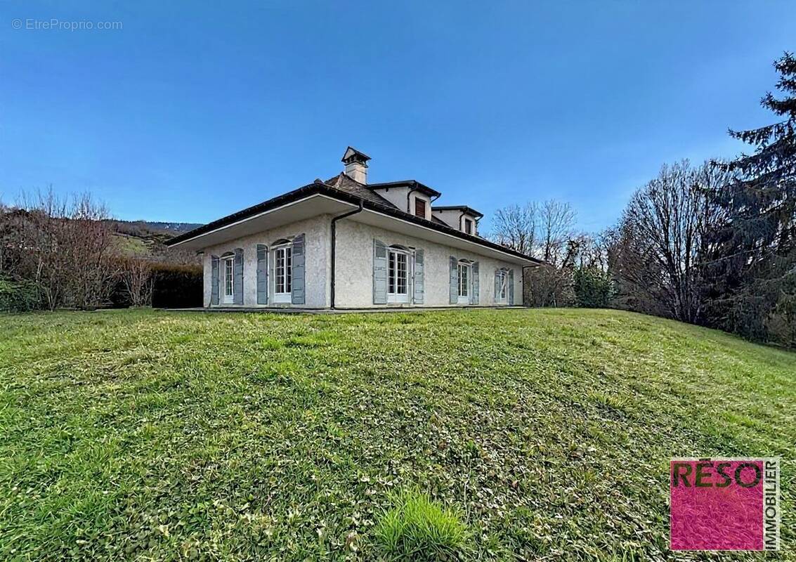 Maison à CRANVES-SALES