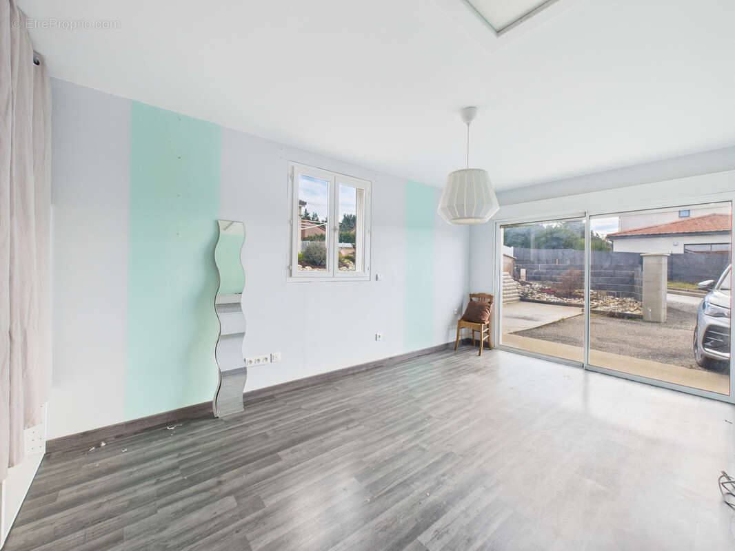 Maison à LES VILLETTES