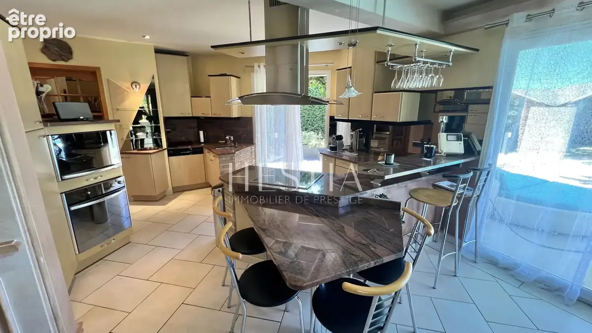 Maison de 220m² au centre d'Arthaz pont notre dame - photo 9