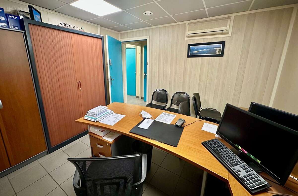 Commerce à VILLENEUVE-SAINT-GEORGES