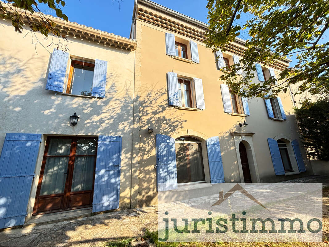 Maison à BEAUMES-DE-VENISE