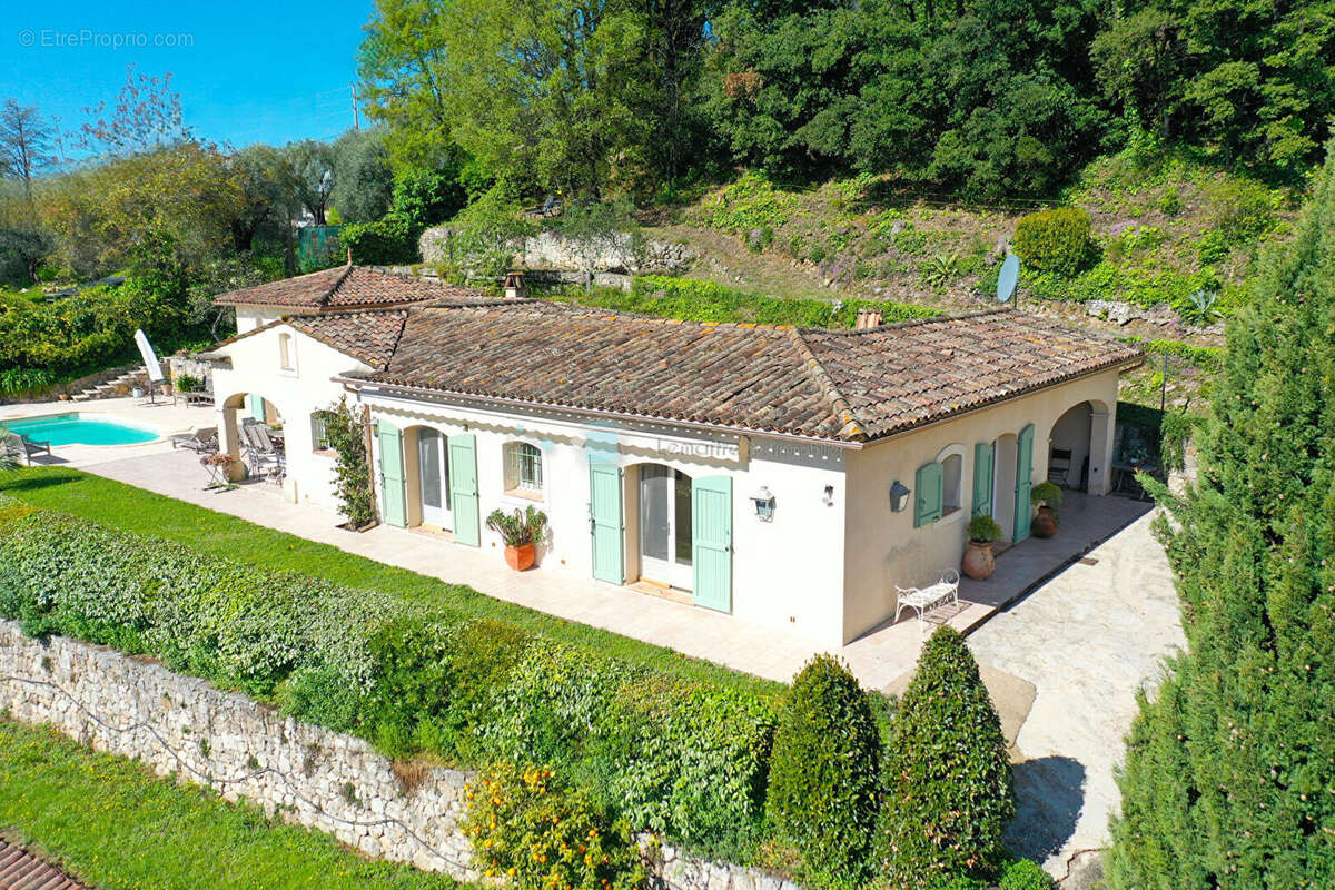 Maison à PEYMEINADE