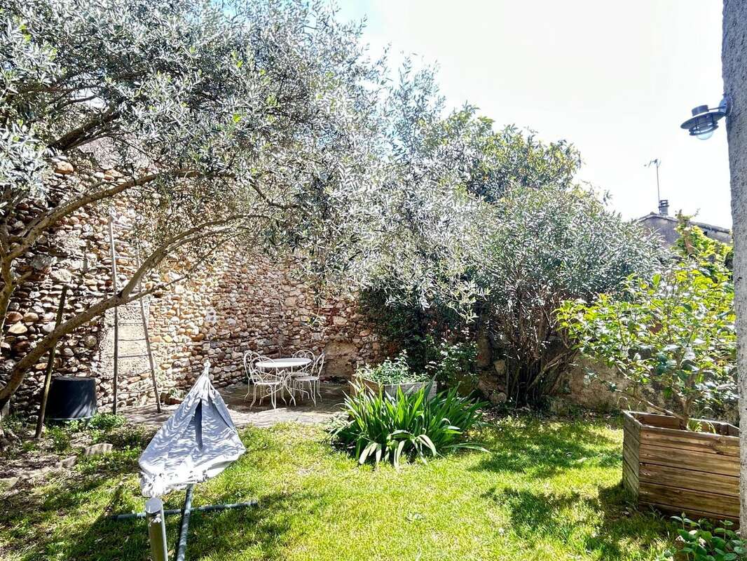 Photo 3 - Maison à MALATAVERNE