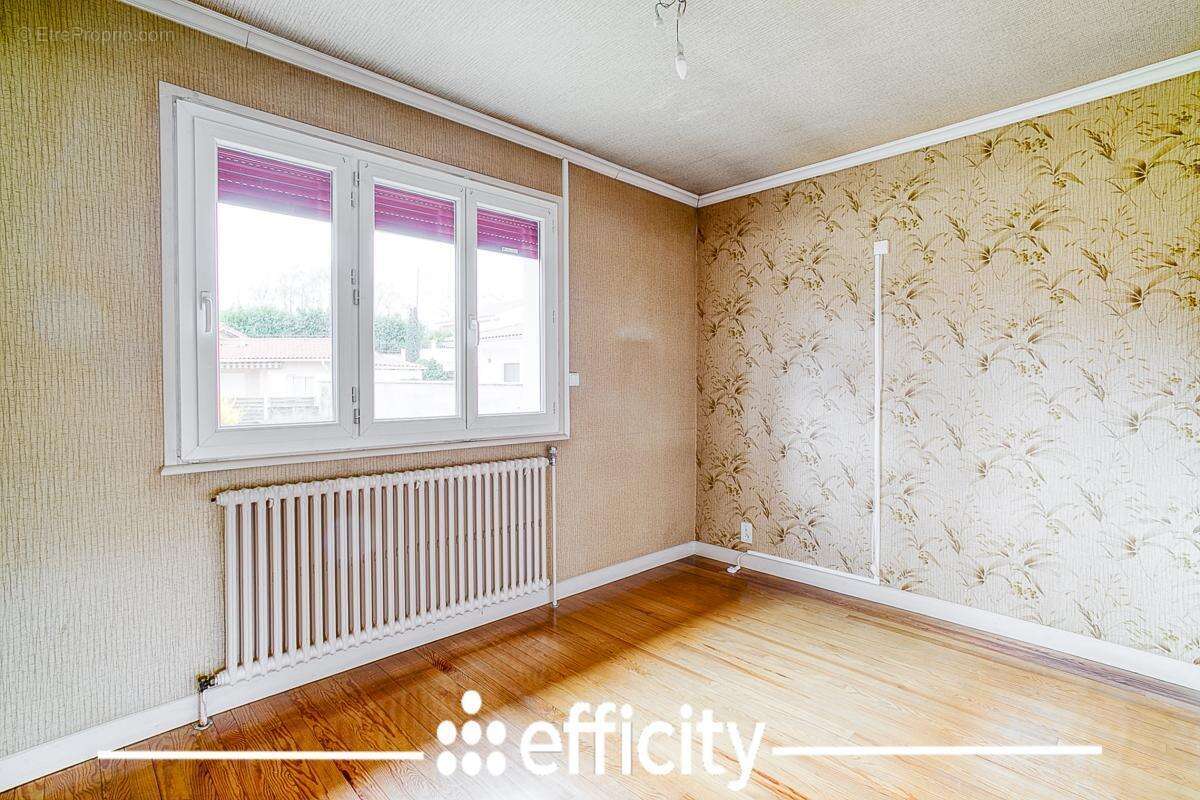 Maison à CHASSE-SUR-RHONE