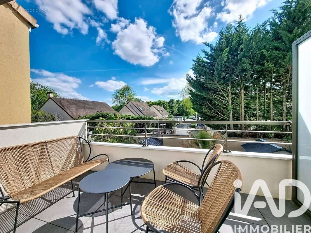 Photo 2 - Appartement à COMBS-LA-VILLE