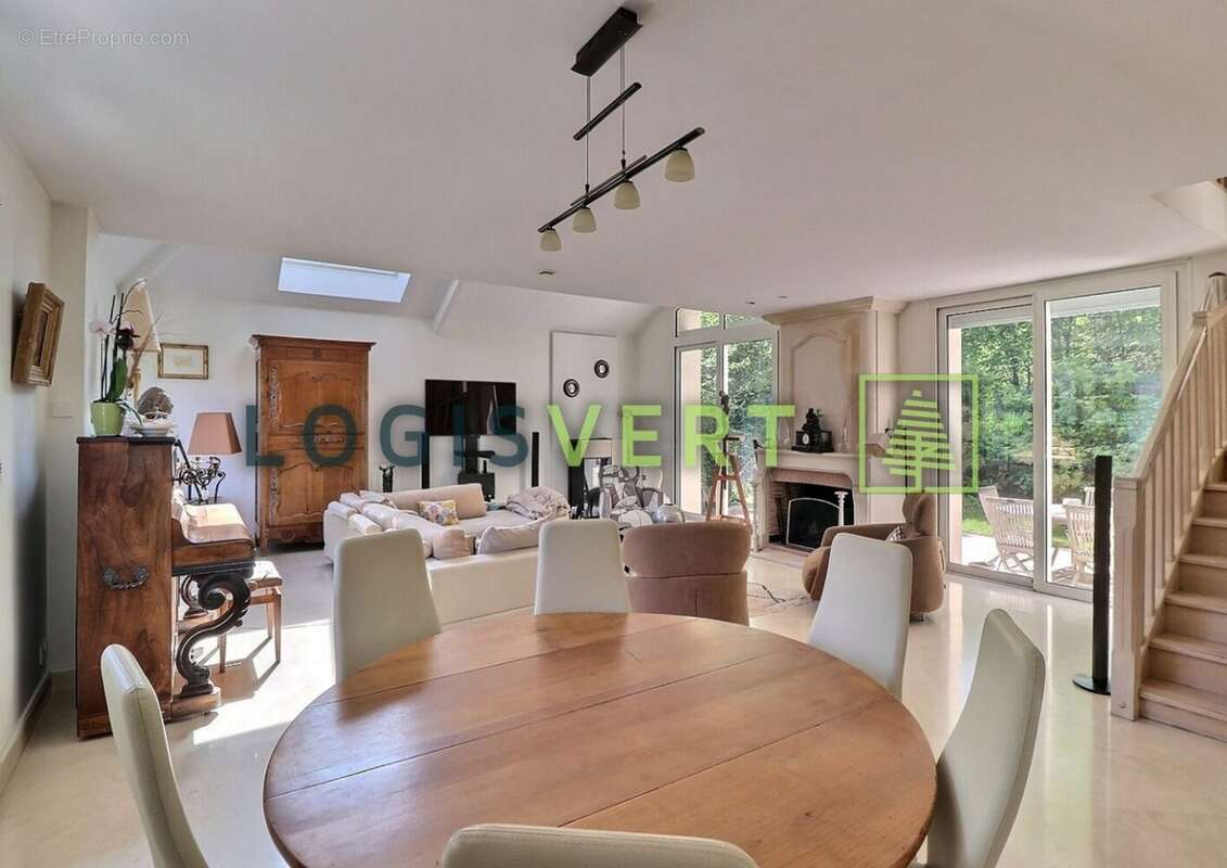 Maison à GIF-SUR-YVETTE