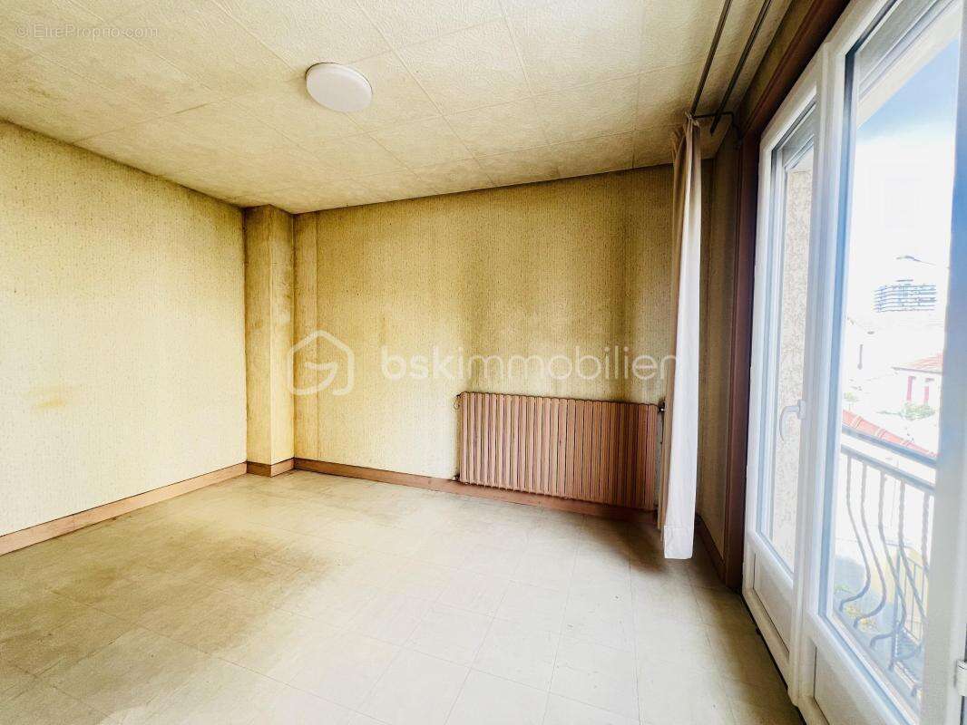 Maison de charme 77 m²/Sous-sol total/Garage Un beau potentiel à révéler - photo 10