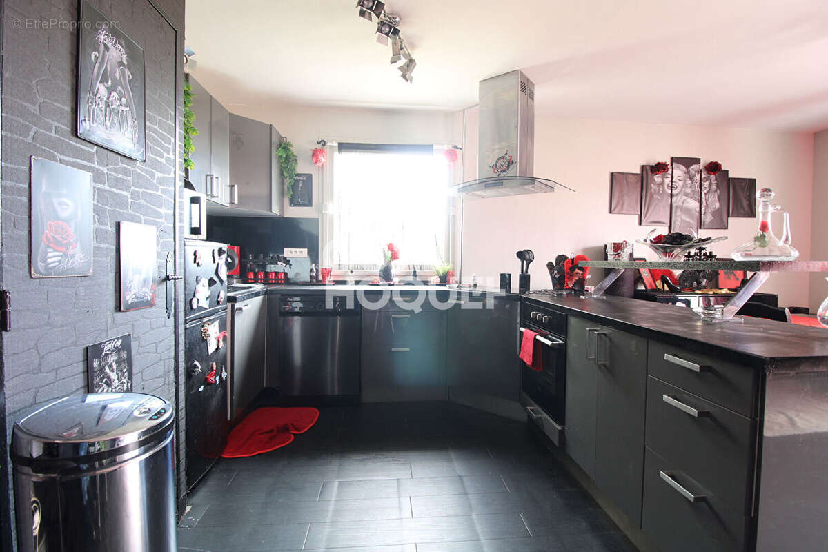 Appartement à BRIE-COMTE-ROBERT