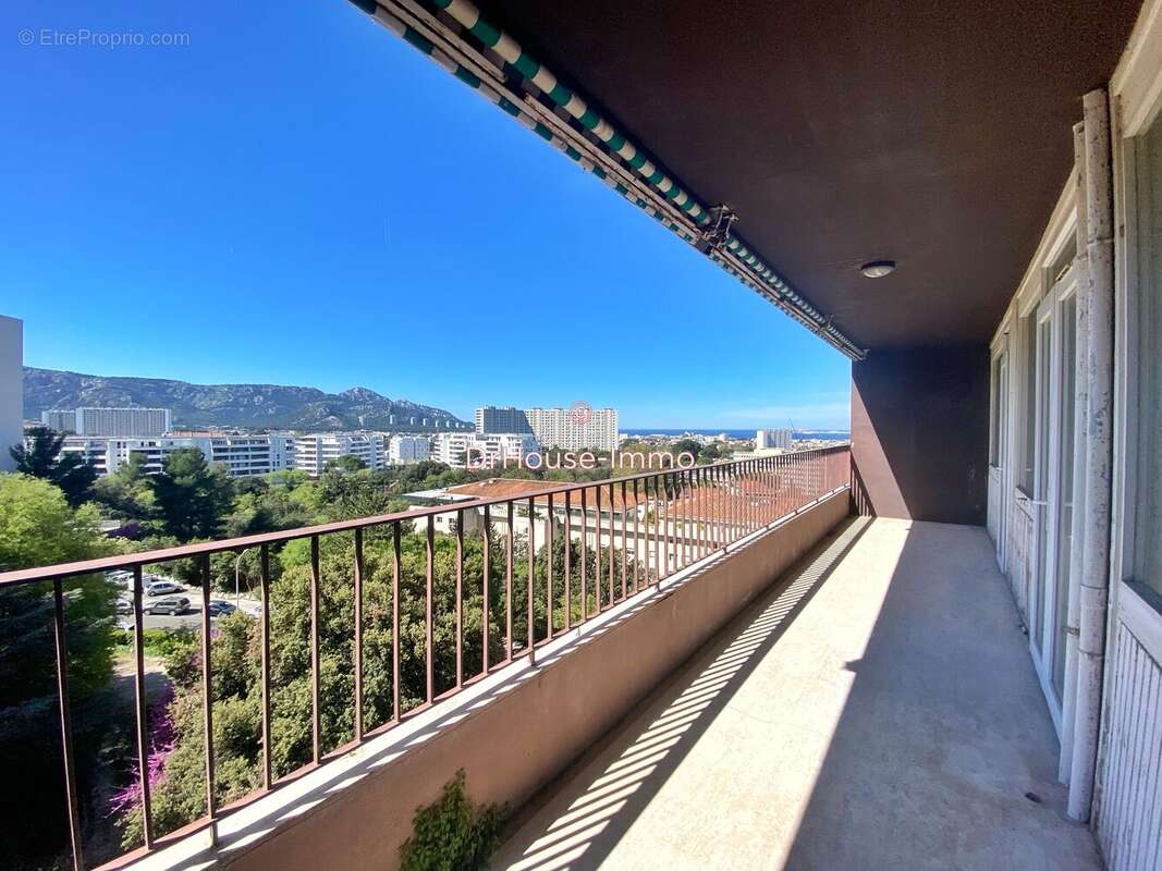 Appartement à MARSEILLE-9E