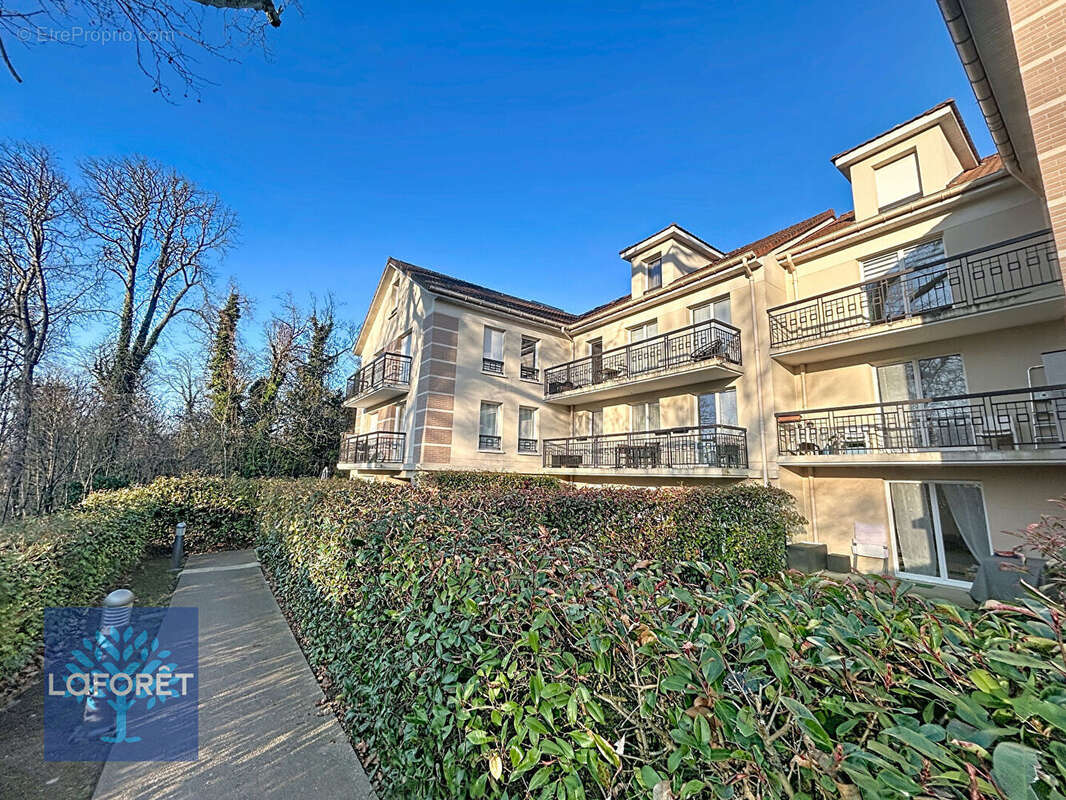 Appartement à SAINT-GERMAIN-LES-CORBEIL