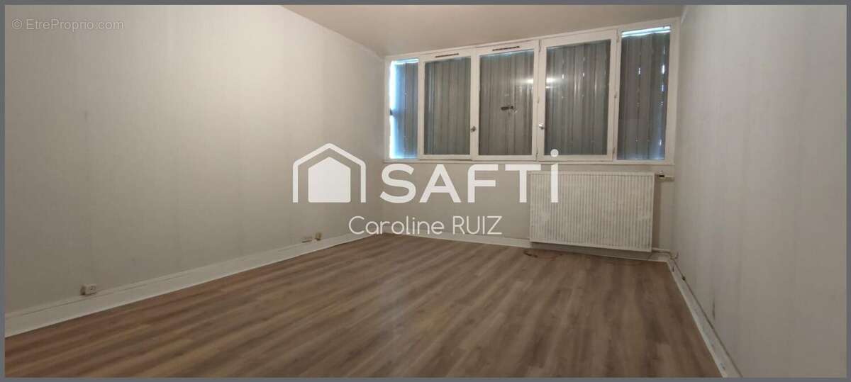 Photo 2 - Appartement à AUBERVILLIERS
