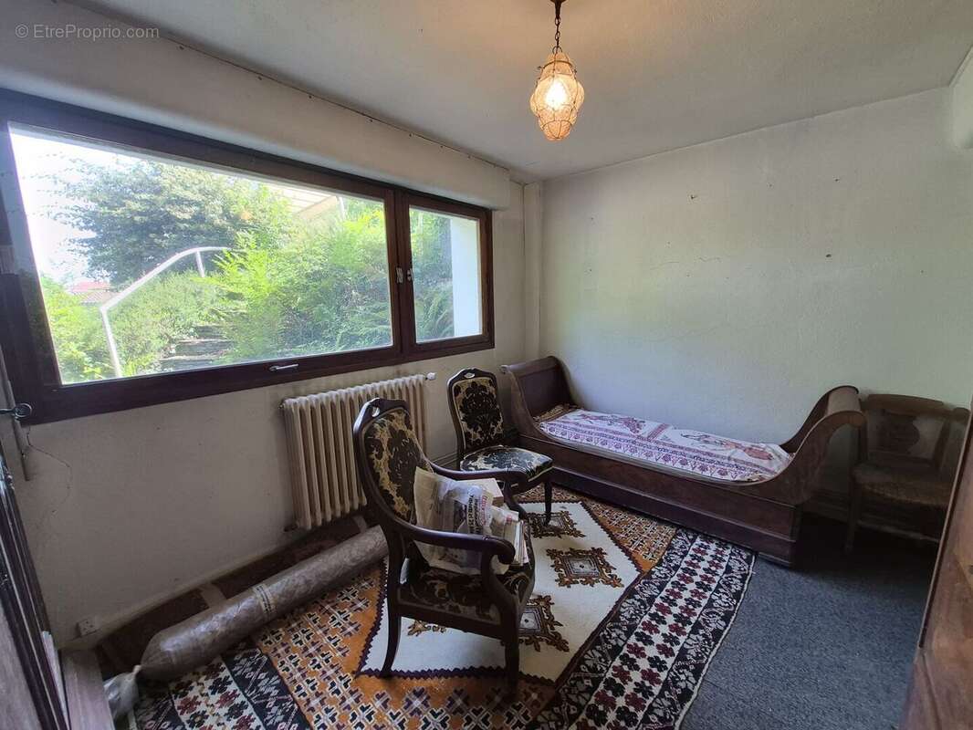 À vendre, proche de Trie-sur-Baïse (Hautes Pyrénées): Villa 5 chambres avec sous-sol, garage et piscine, nichée au cœur d'un jar - photo 14