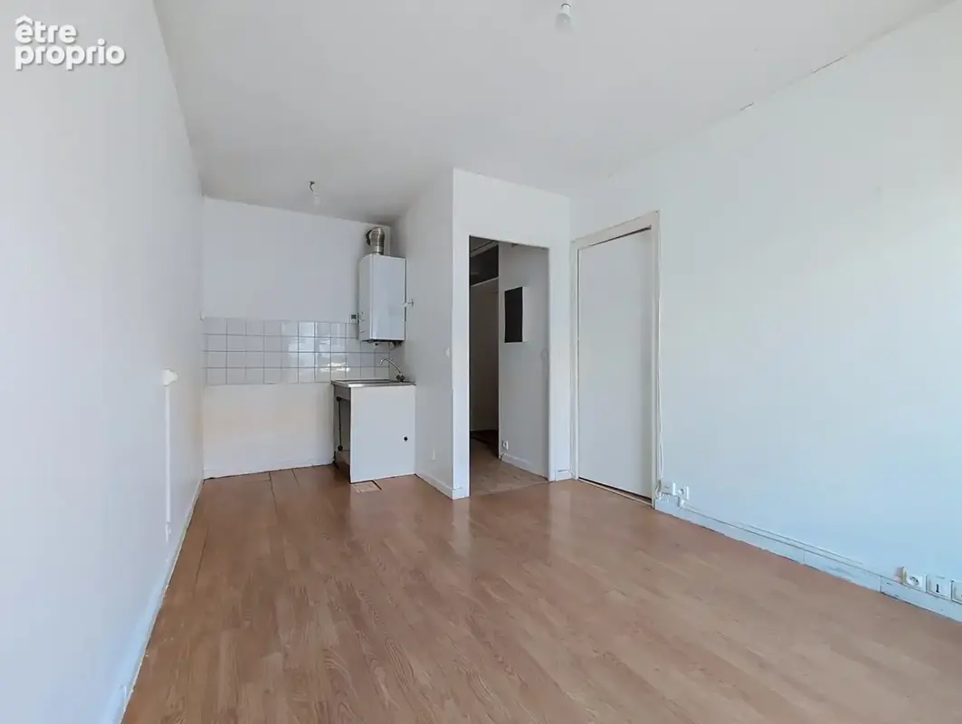 ANNECY - Avenue d'Aléry - T2 au 5ème étage avec balcon - photo 2