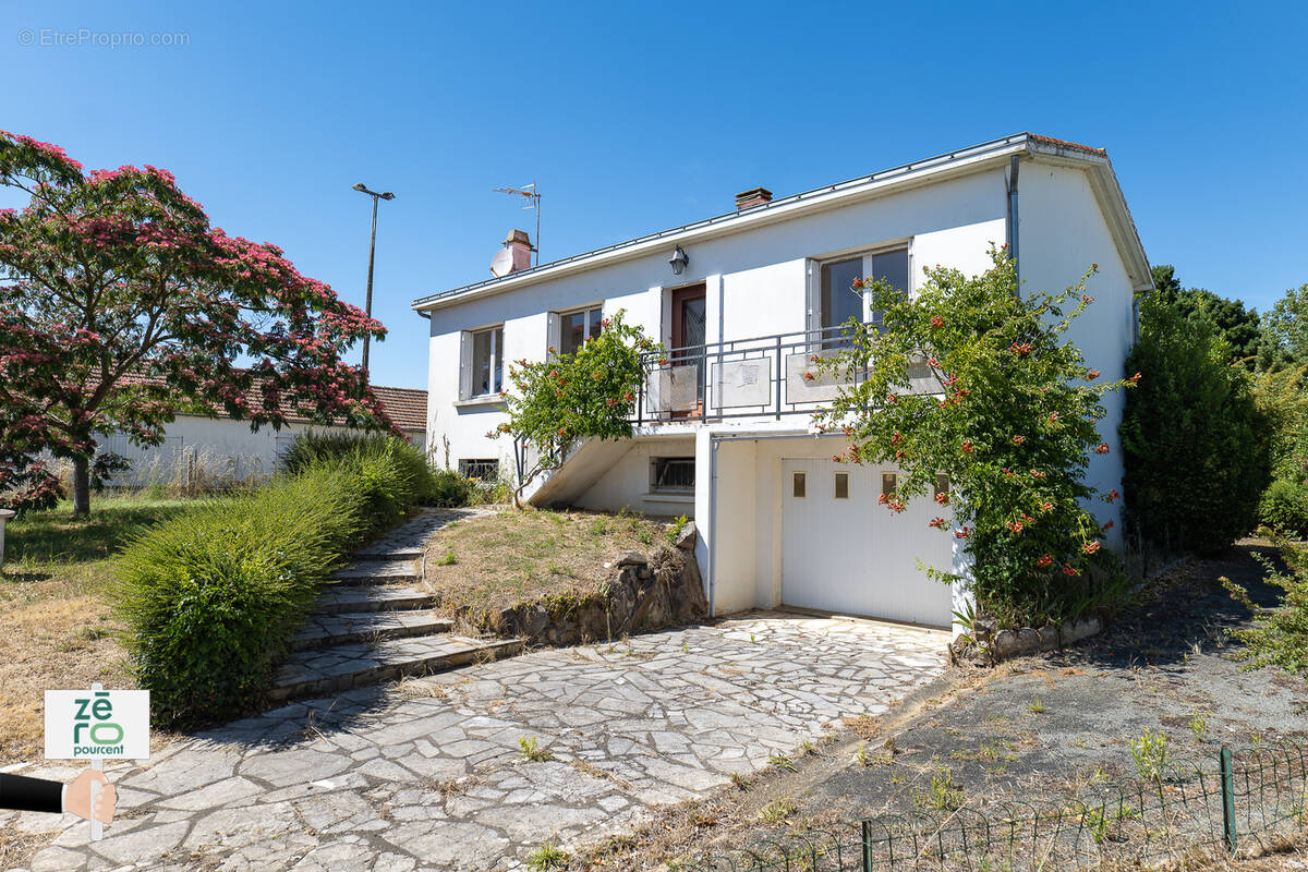 Maison à ANGLES