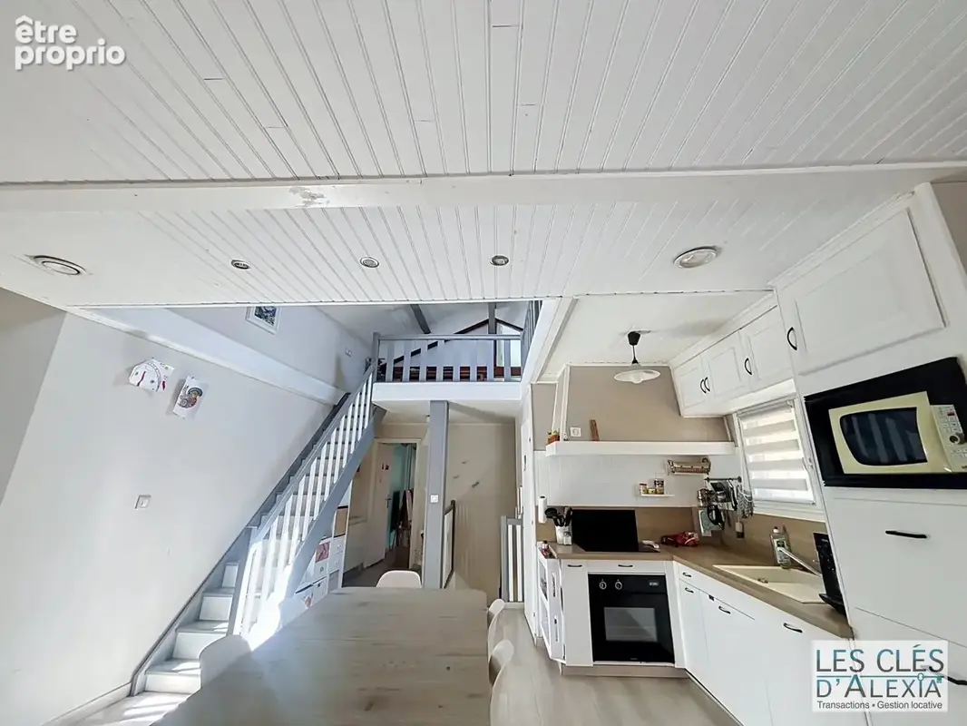 Maison individuelle Centre Village Echalas 98m² - photo 4