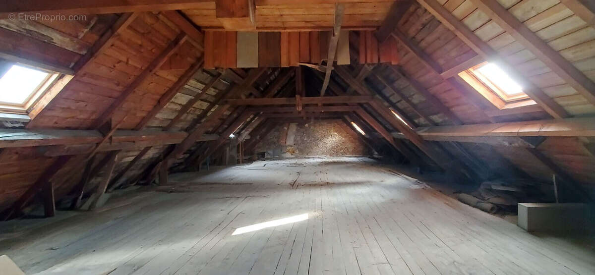 plateau à rénover 120 m² - photo 4
