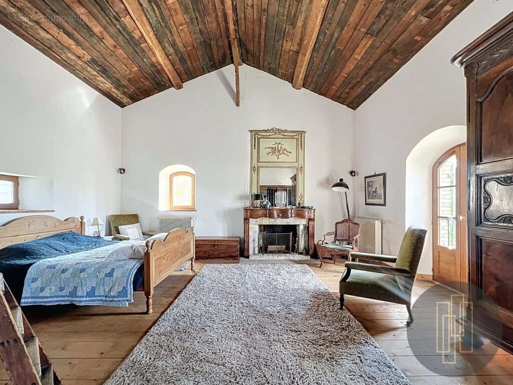 Maison à SAINTE-EUPHEMIE