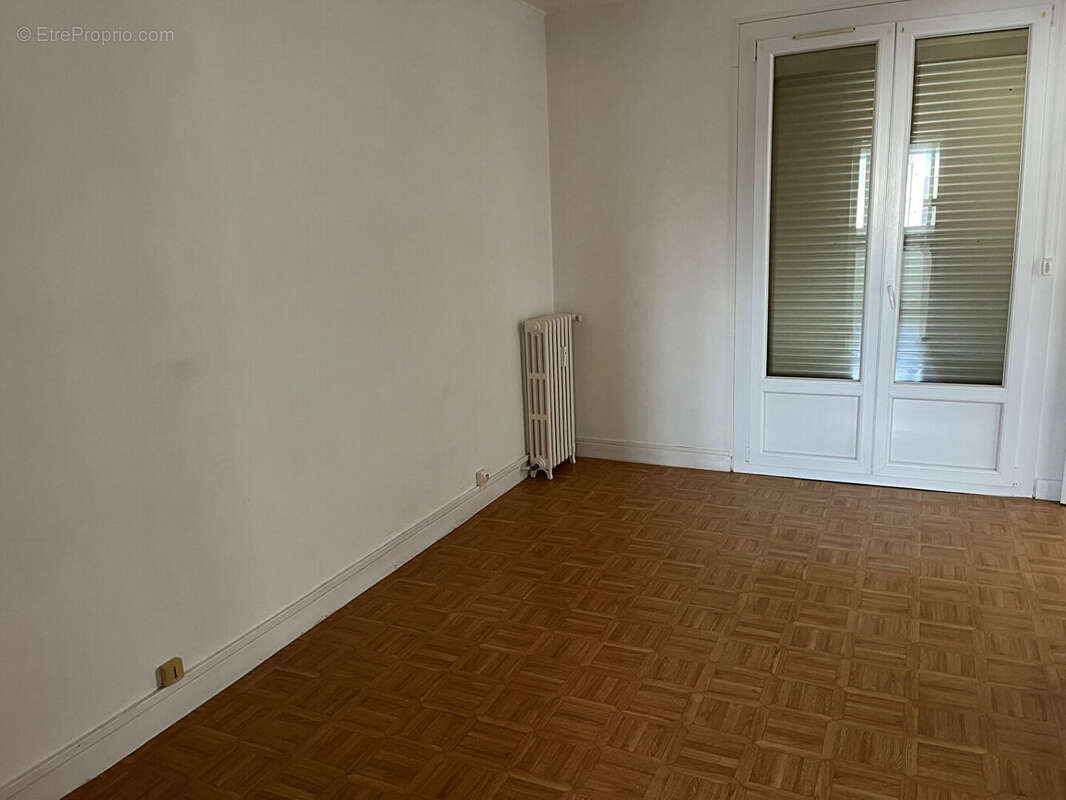 Appartement à vendre Rethel 3 pièces 84 m2. - photo 4
