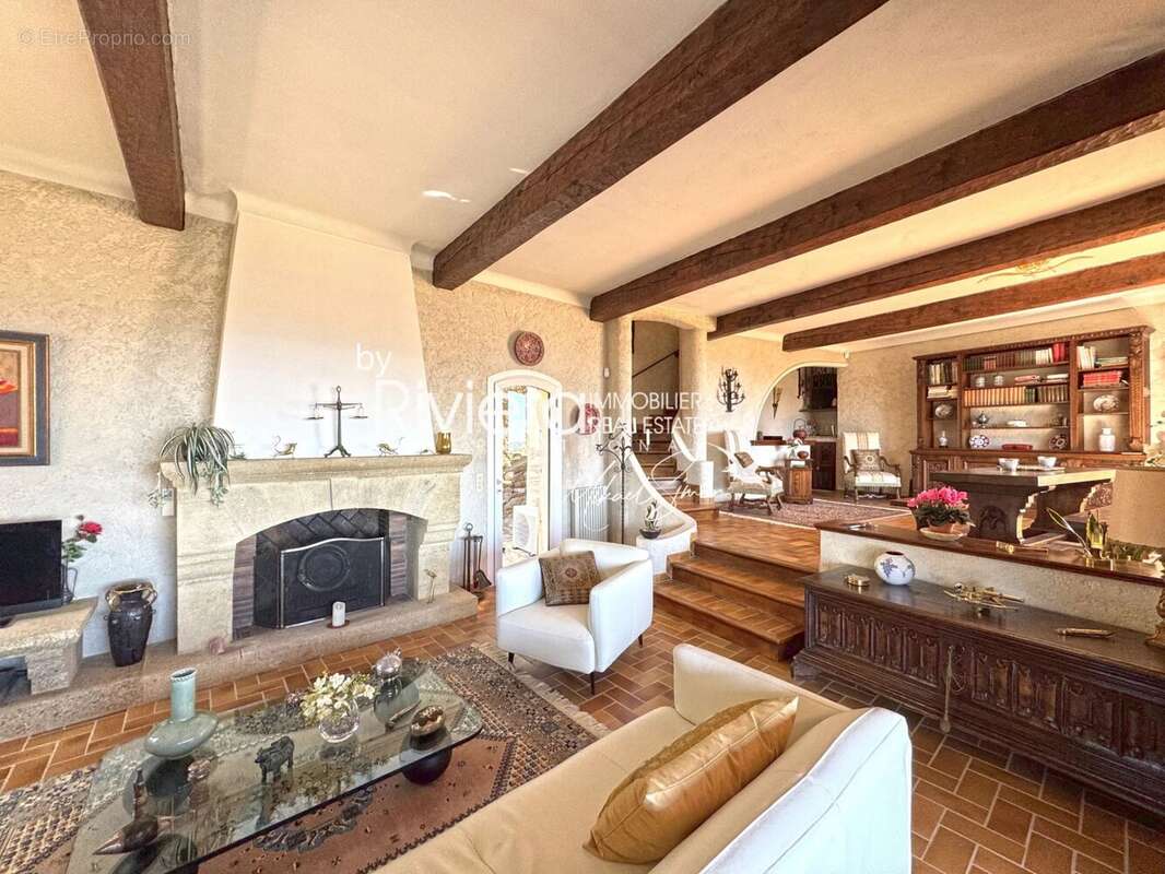 Maison à CAVALAIRE-SUR-MER