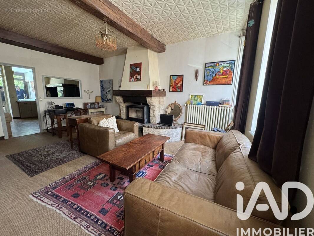 Photo 1 - Maison à REBAIS