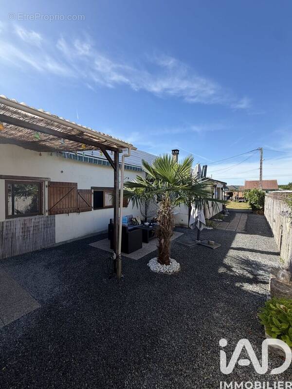 Photo 1 - Maison à COURCELLES-SUR-SEINE