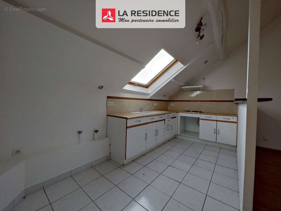 Appartement à LES MUREAUX