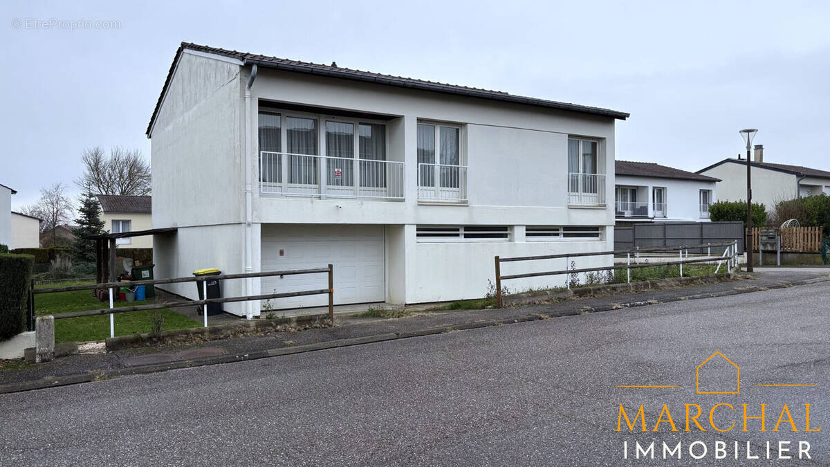 Maison à POURNOY-LA-CHETIVE