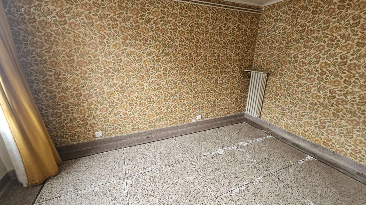 Maison à LE DORAT