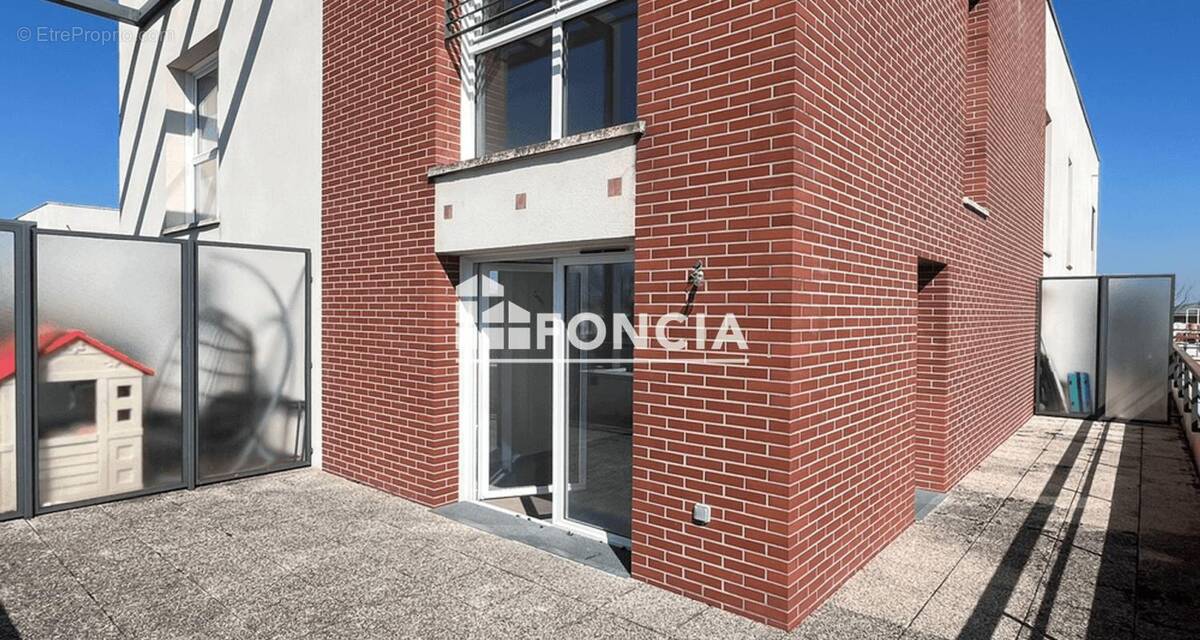 Appartement à LIEUSAINT
