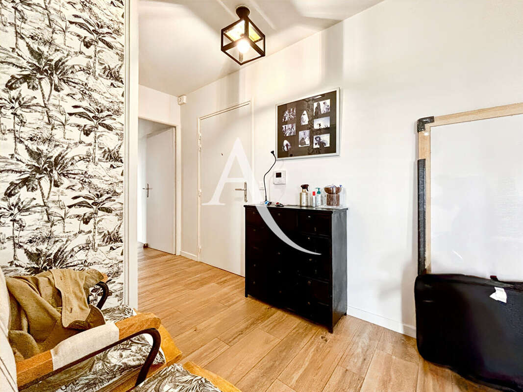 Appartement à ELANCOURT