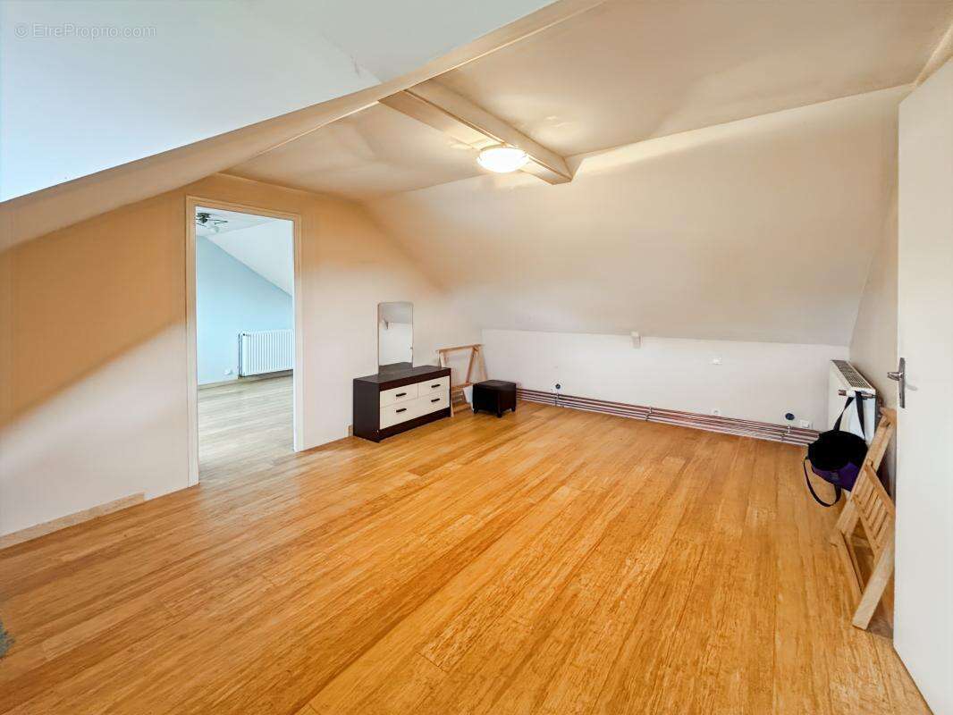 Maison à SAINT-AUBIN-DES-CHATEAUX