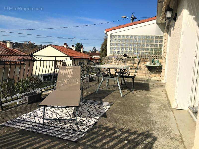 Maison à VILLEFRANCHE-DE-ROUERGUE