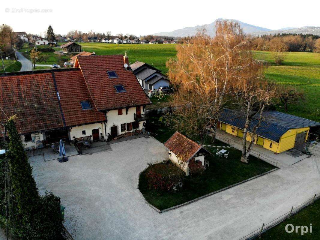 Arenthon-Propriété de caractère avec vue Mont-Blanc, espace équestre et potentiel exceptionnel - photo 2