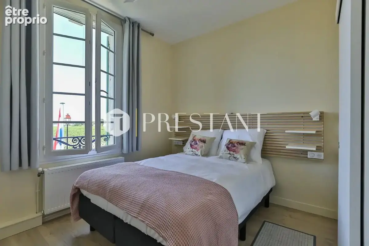ST EMILION - LIBOURNE - grande maison avec piscine en bon état - résidence principale ou chambres d'hôtes - photo 8