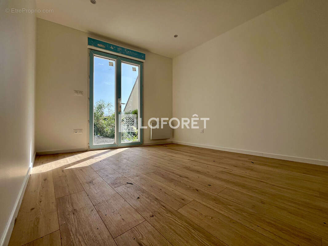 Maison Hondainville 6 pièce(s) 105 m2 - photo 4