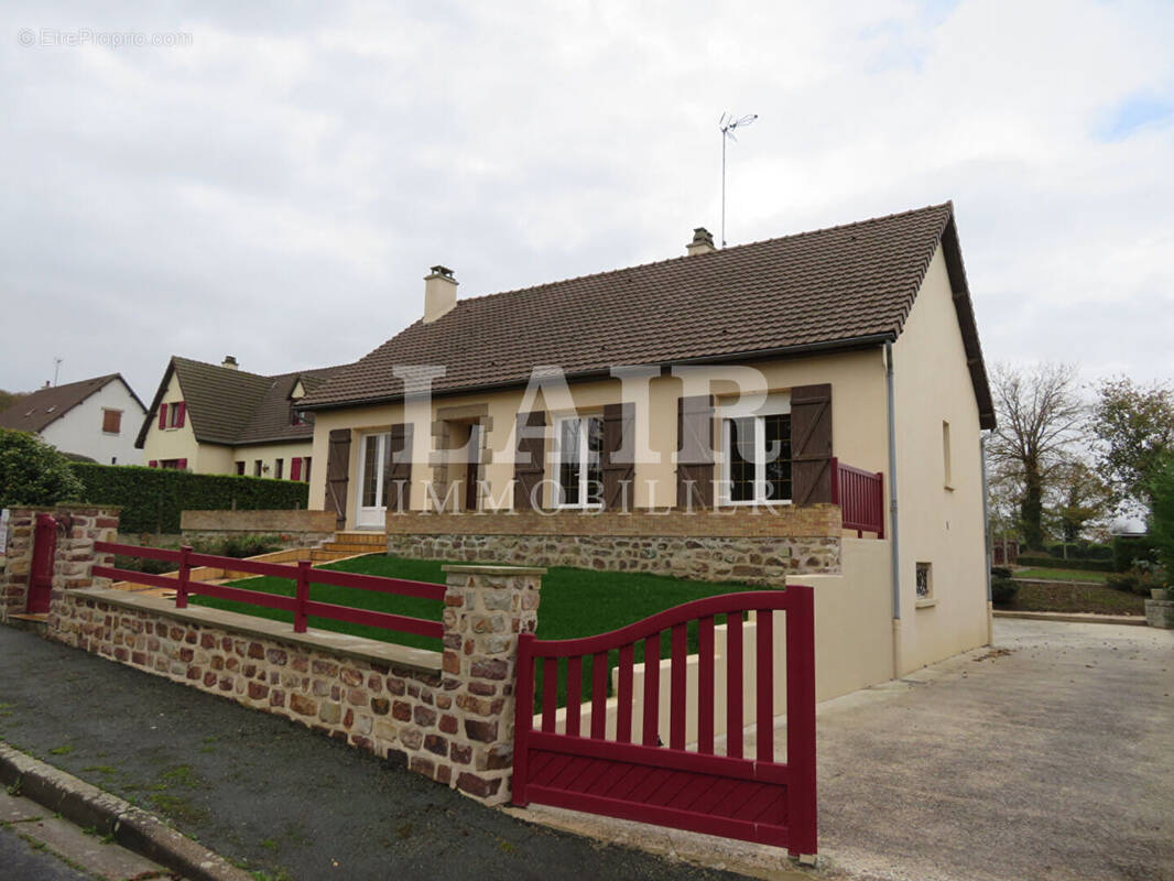 Maison à PRE-EN-PAIL