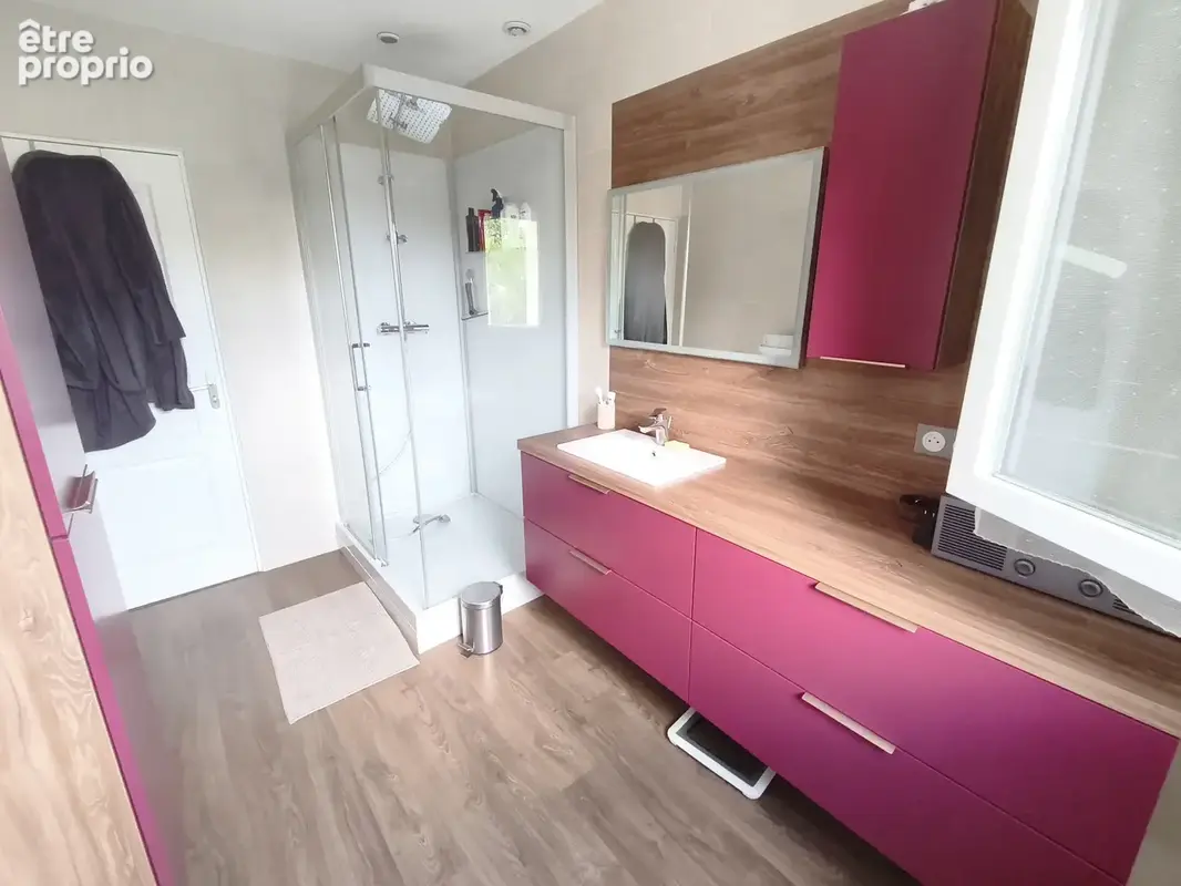 Maison 5 chambres et triple garage - photo 11