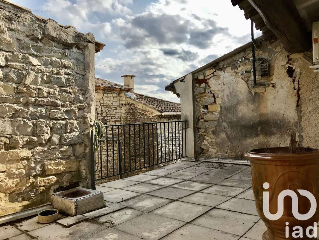 Photo 3 - Maison à CLARENSAC