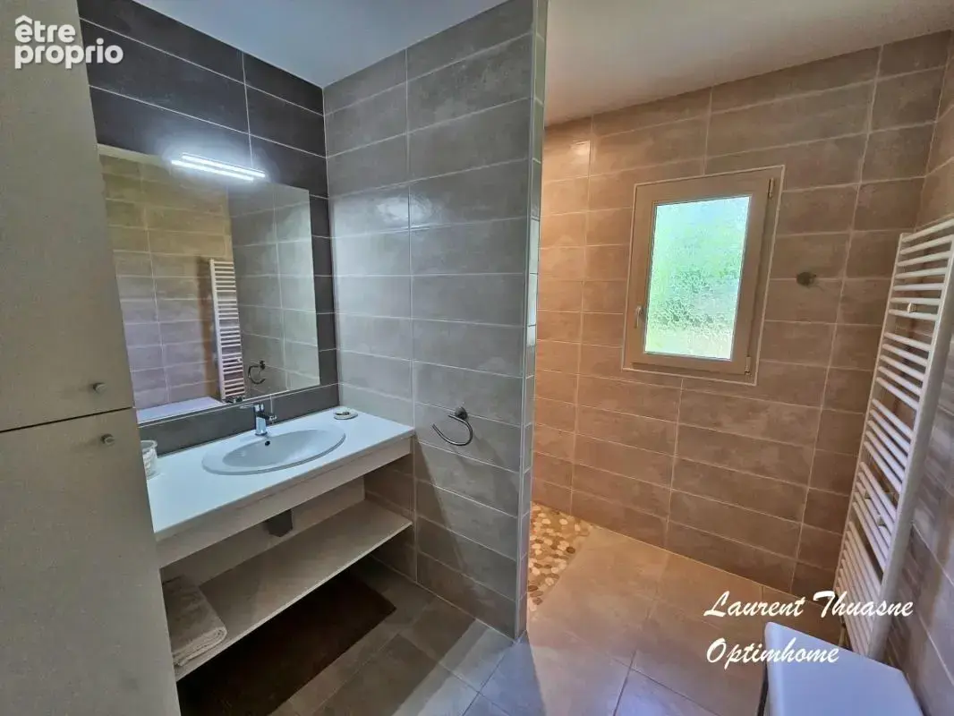 Maison 7 pièces 6 chambres avec deux gîtes au calme - photo 10