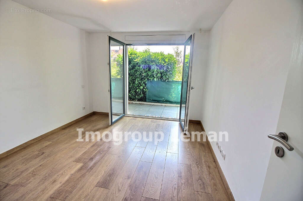 Appartement à CHENS-SUR-LEMAN