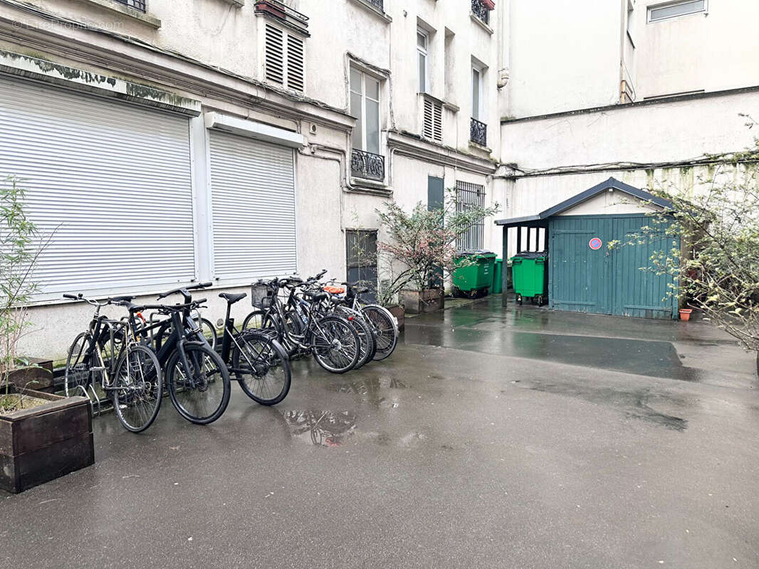 Appartement à PARIS-18E