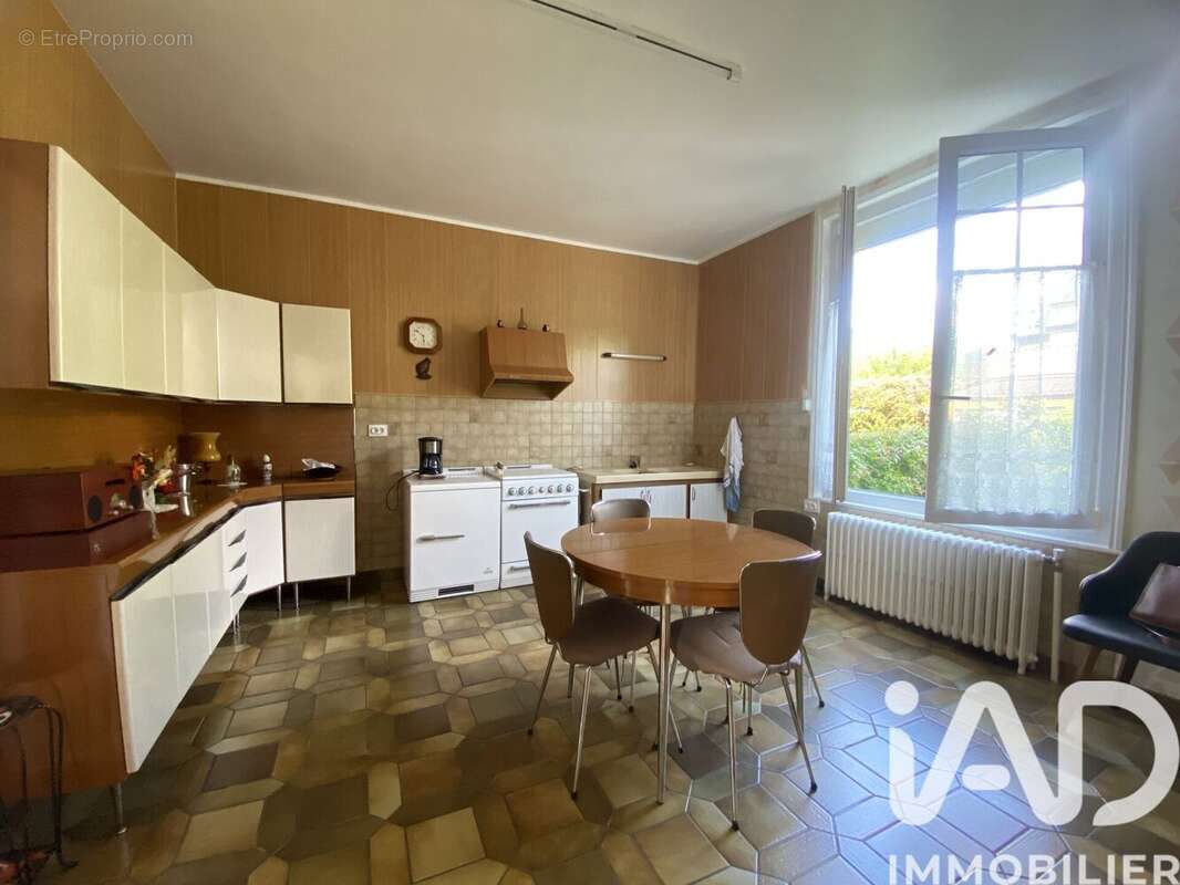 Photo 3 - Maison à CHARLEVILLE-MEZIERES