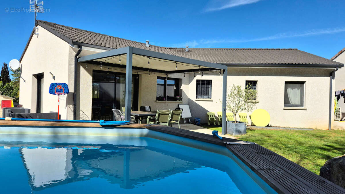 Maison à CHATUZANGE-LE-GOUBET