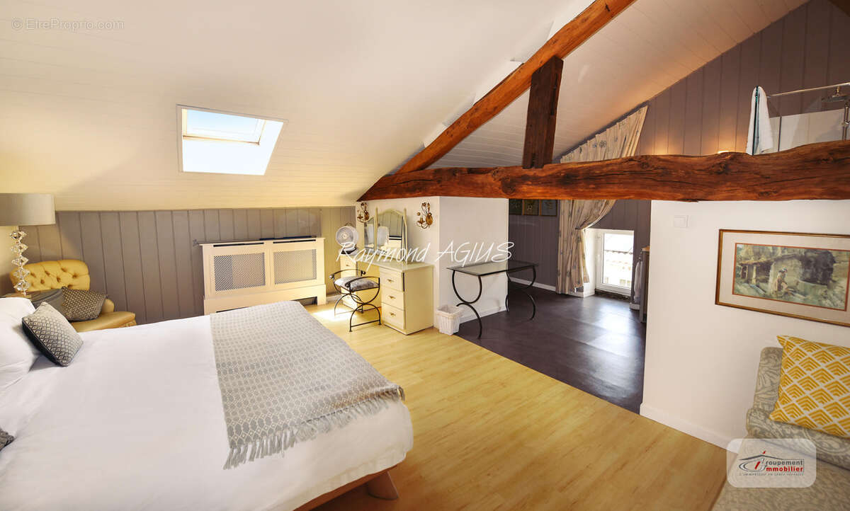 Maison à CASTELMORON-SUR-LOT