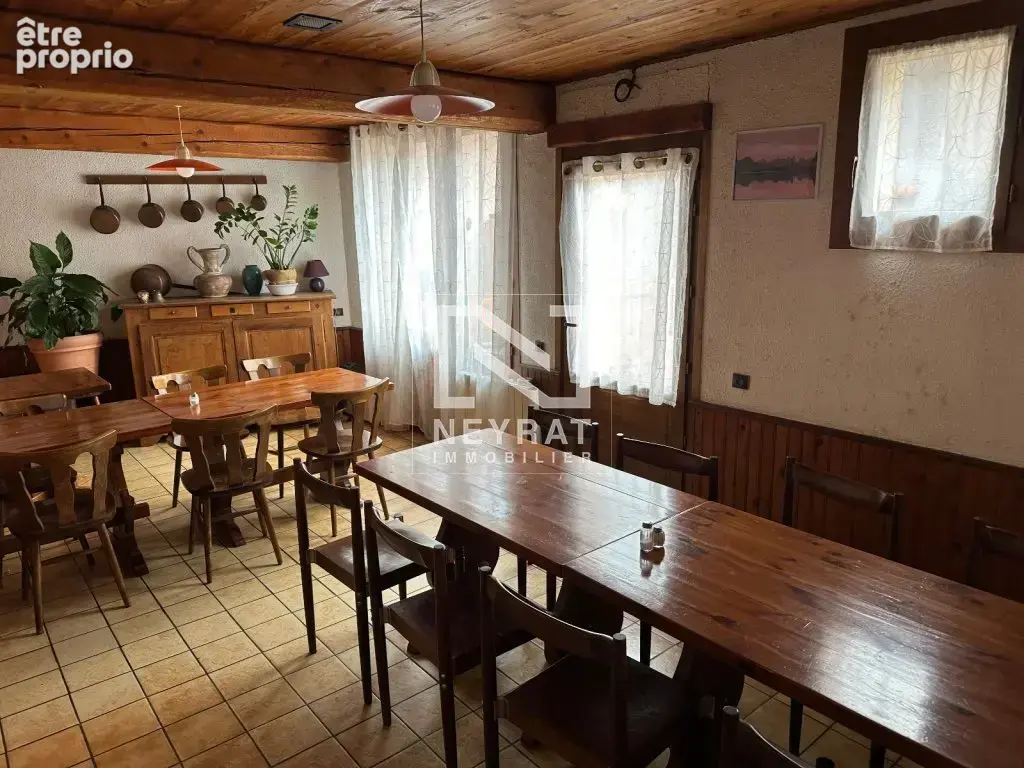 Opportunité exceptionnelle – bar-restaurant clé en main avec logement et possibilité de gérance – fort potentiel à saint-yan - photo 3