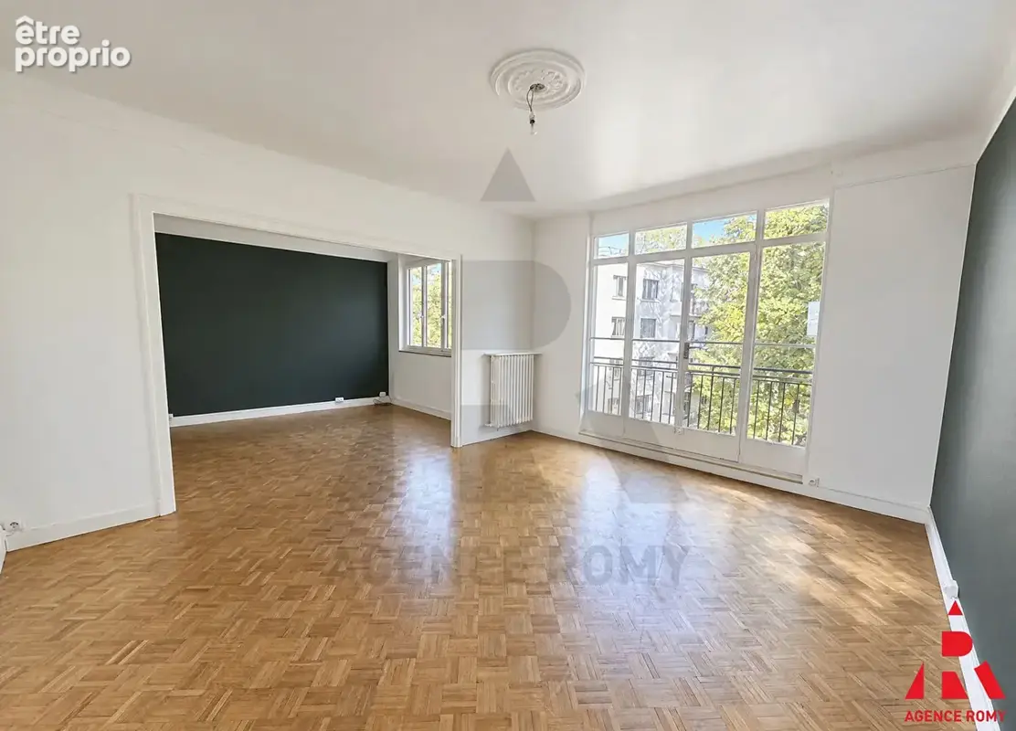 3/4 pièces TRAVERSANT avec balcon ET parking - photo 7